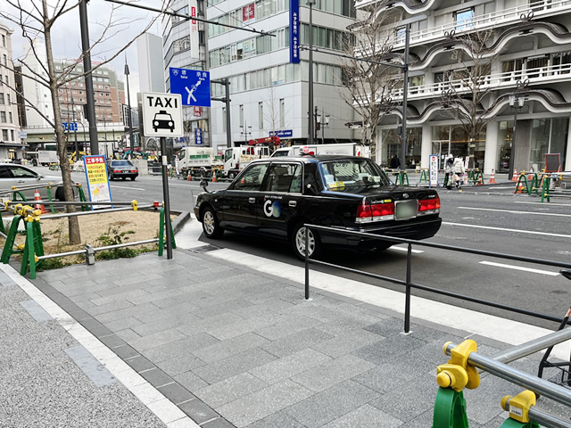 なんば乗場 なんばマルイ前
